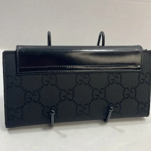 Authentic GUCCI black patent leather and canvas wallet with cards and COA